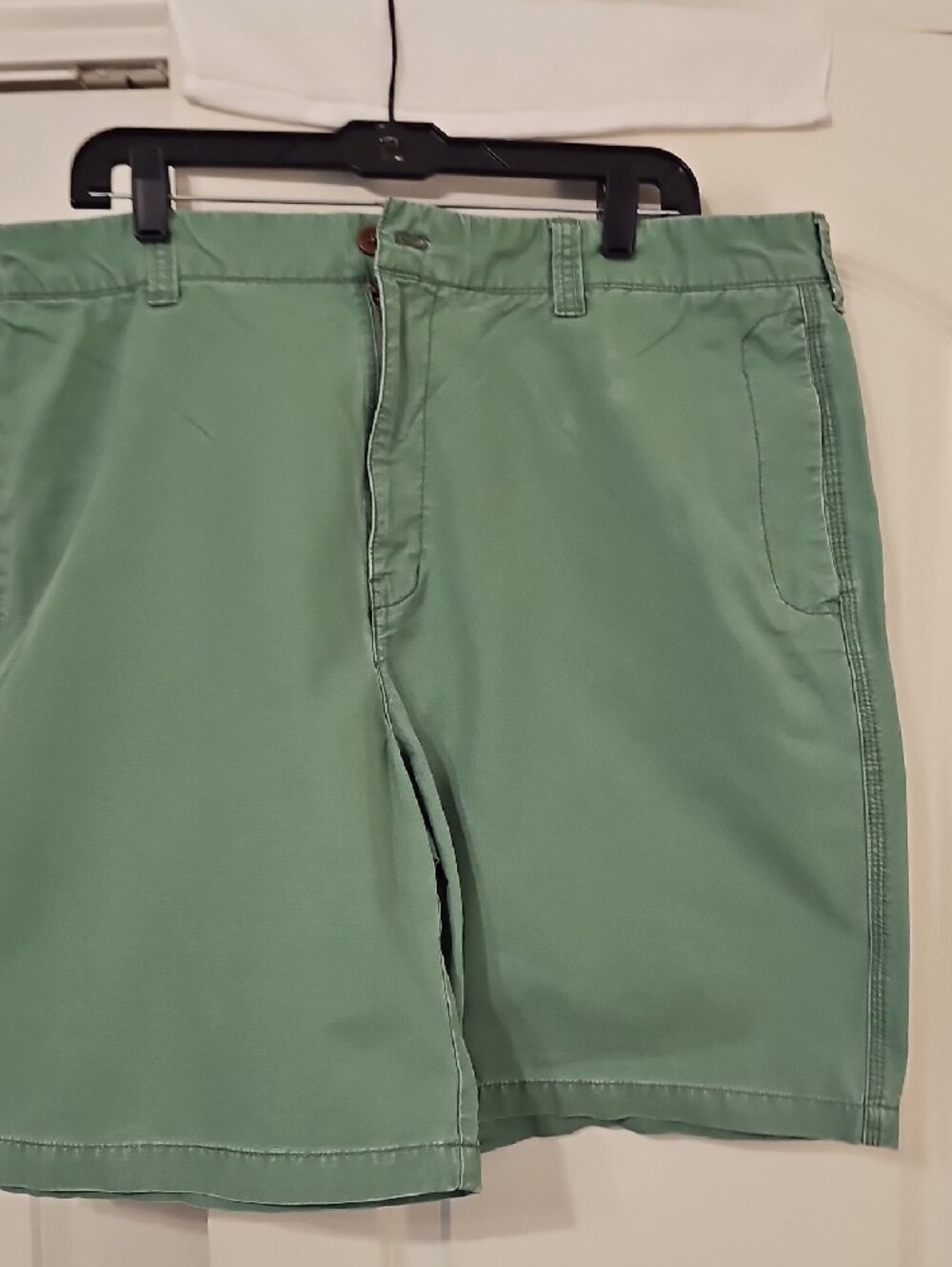 Izod Olive Green Men’s Flat Front Shorts with Red Label